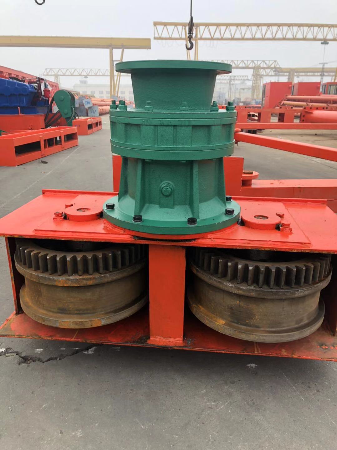 架橋機(jī)提梁機(jī)運(yùn)行機(jī)構(gòu)減速機(jī)