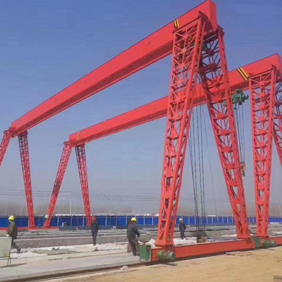高速公路施工龍門吊、mg通用門式起重機(jī)、包廂龍門吊