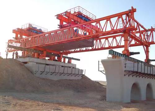 真牛架橋機(jī)、自平衡架橋機(jī)真牛